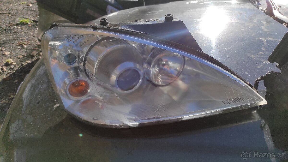 Ford Galaxy - přední světla xenony - 3