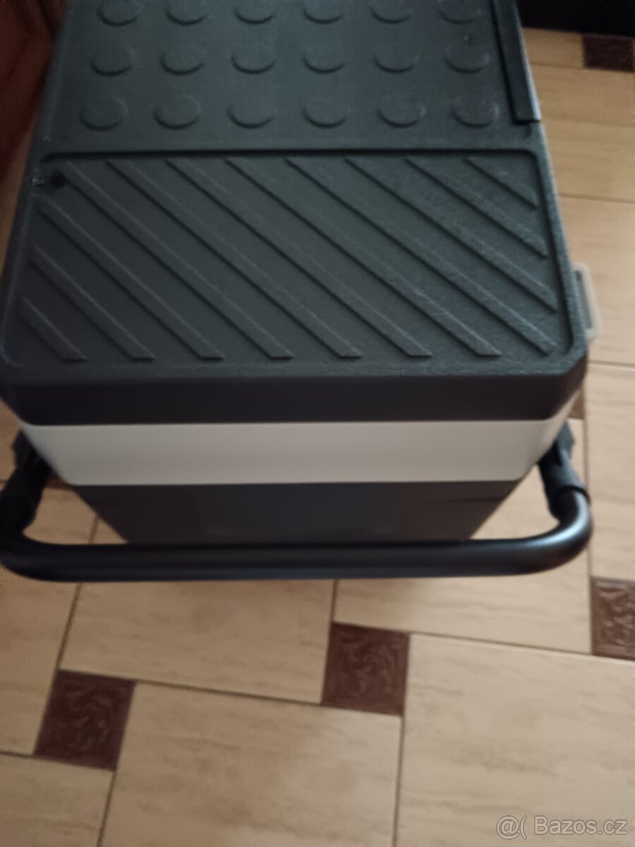 Kompresorová autolednička - 3