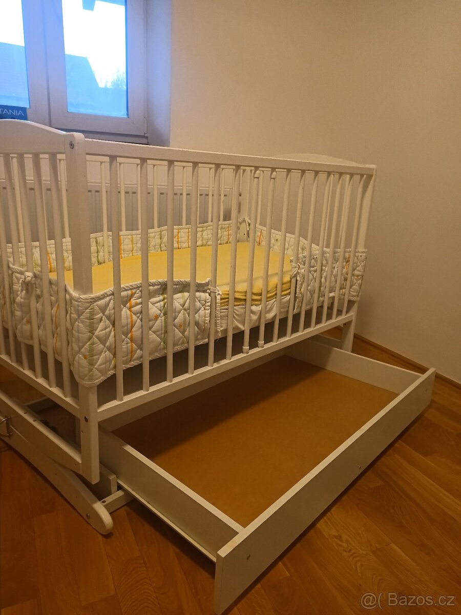 Dětská postýlka / kolébka - 3