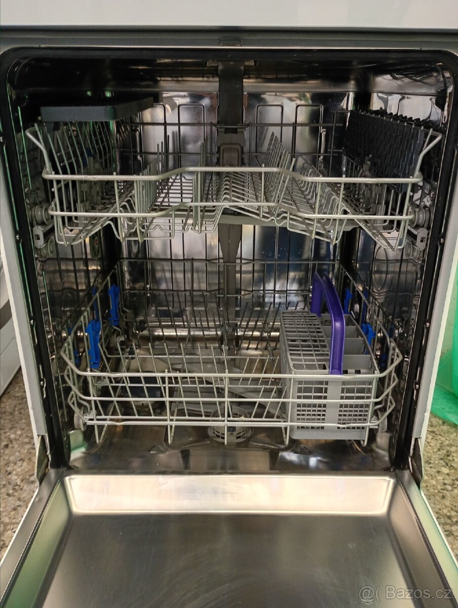 Myčka nádobí Beko - 3