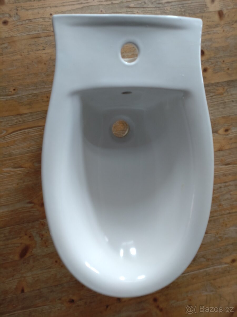 Bidet nový - 3