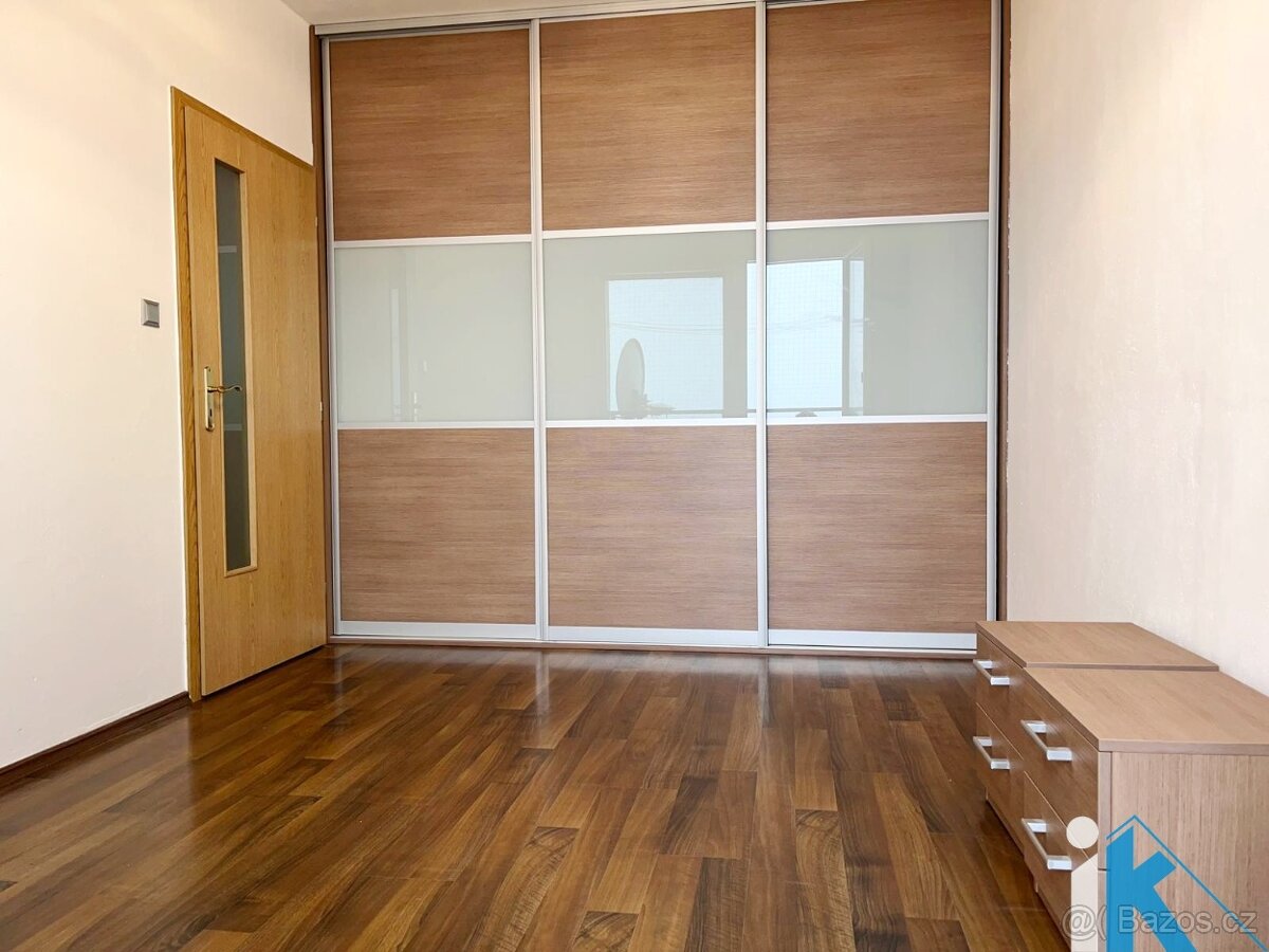 Byt 3+1 se samostatnými pokoji - 3