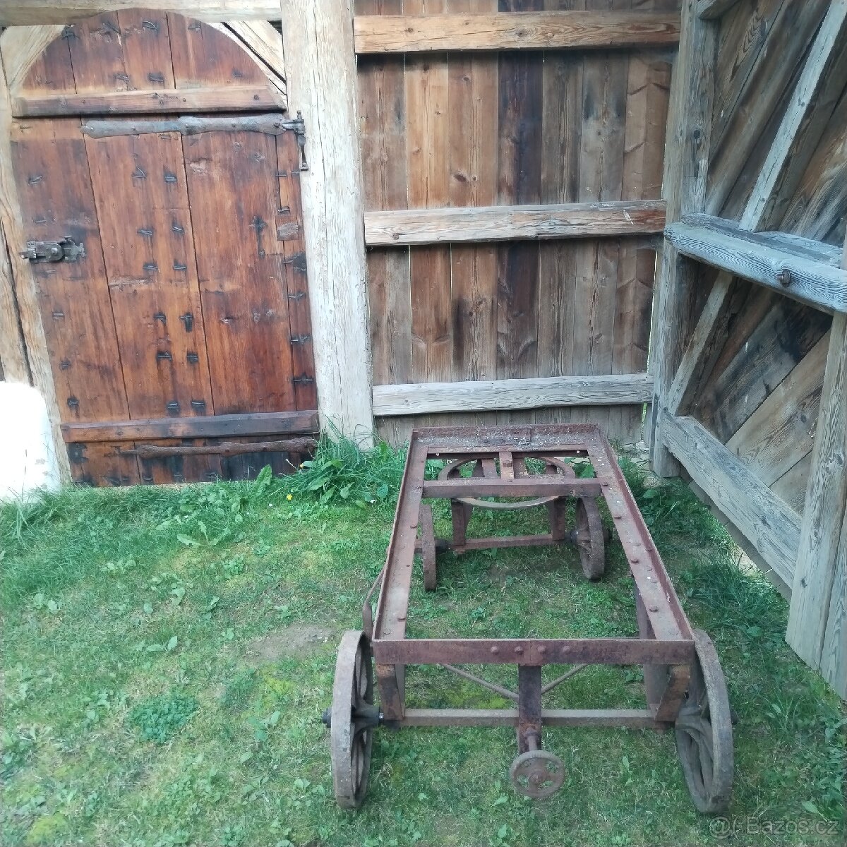 Podvozek pod stabilní motor - 3