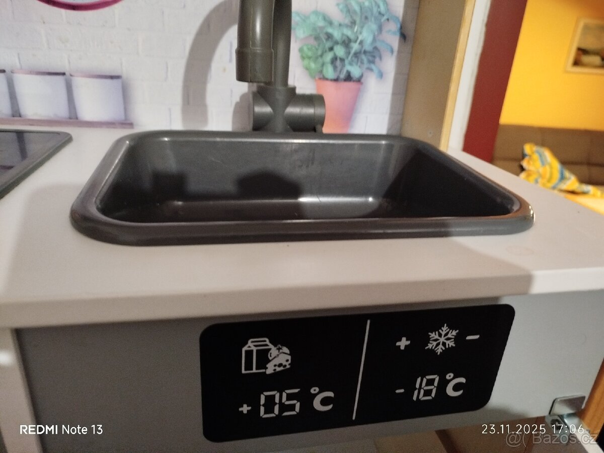 Dětská dřevěná kuchyňka TOP. - 3