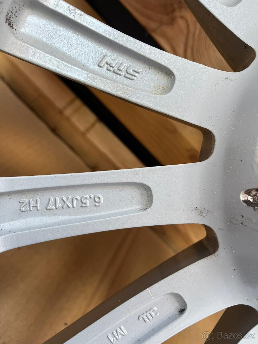 Prodám kvalitní kola Platin Mercedes Cla/A/B Class top pneu - 3