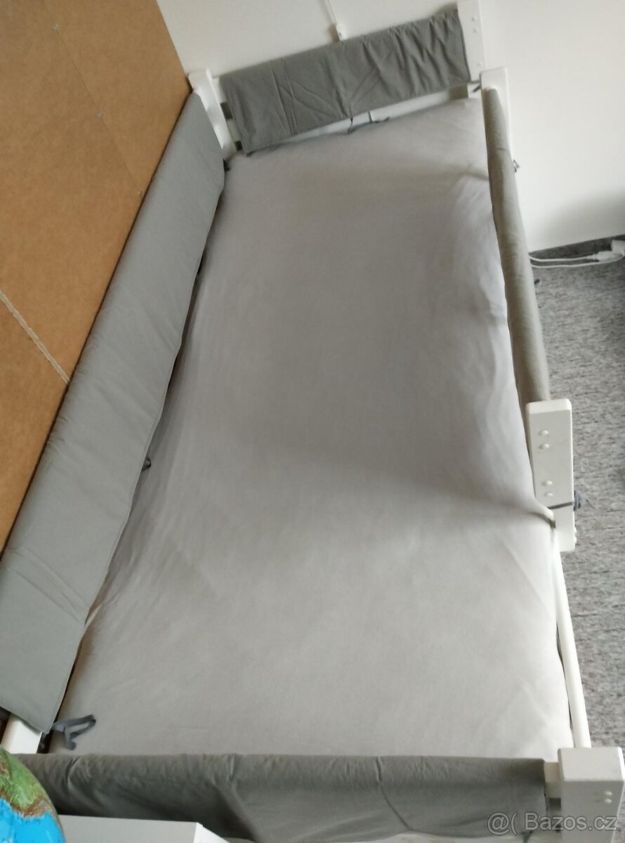 Chrániče na mantinely postele - 3