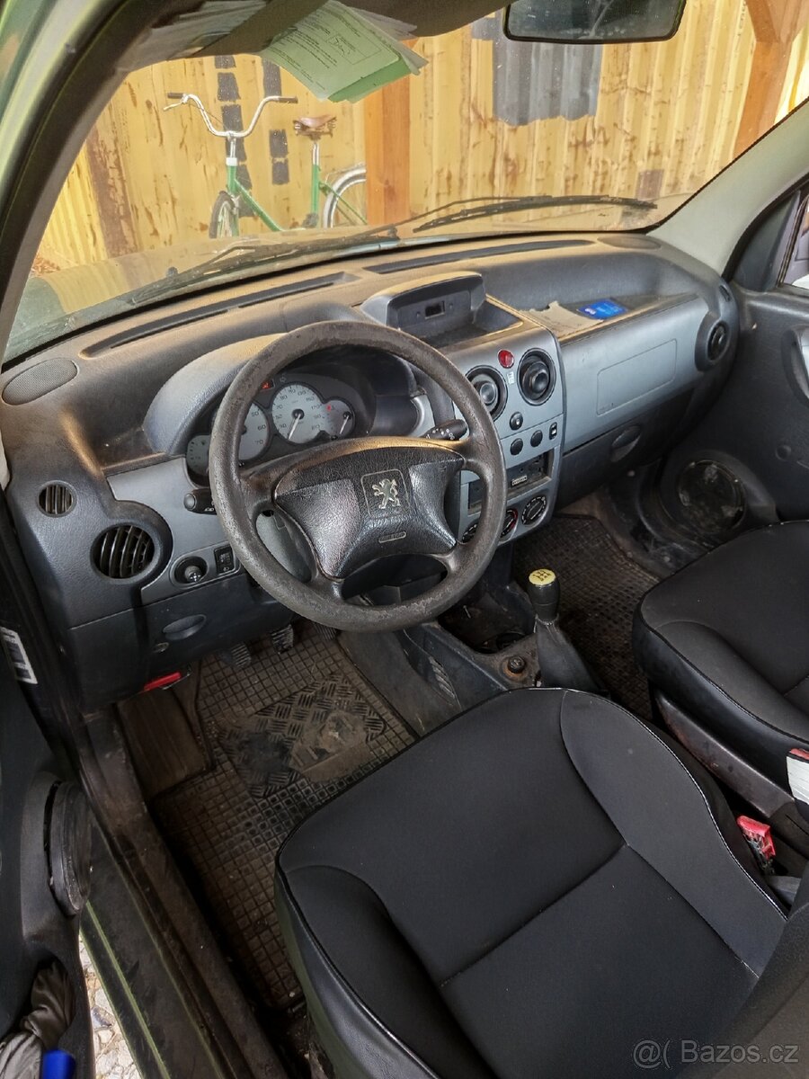 náhradní dily Peugeot partner 1,6 hdi - 3