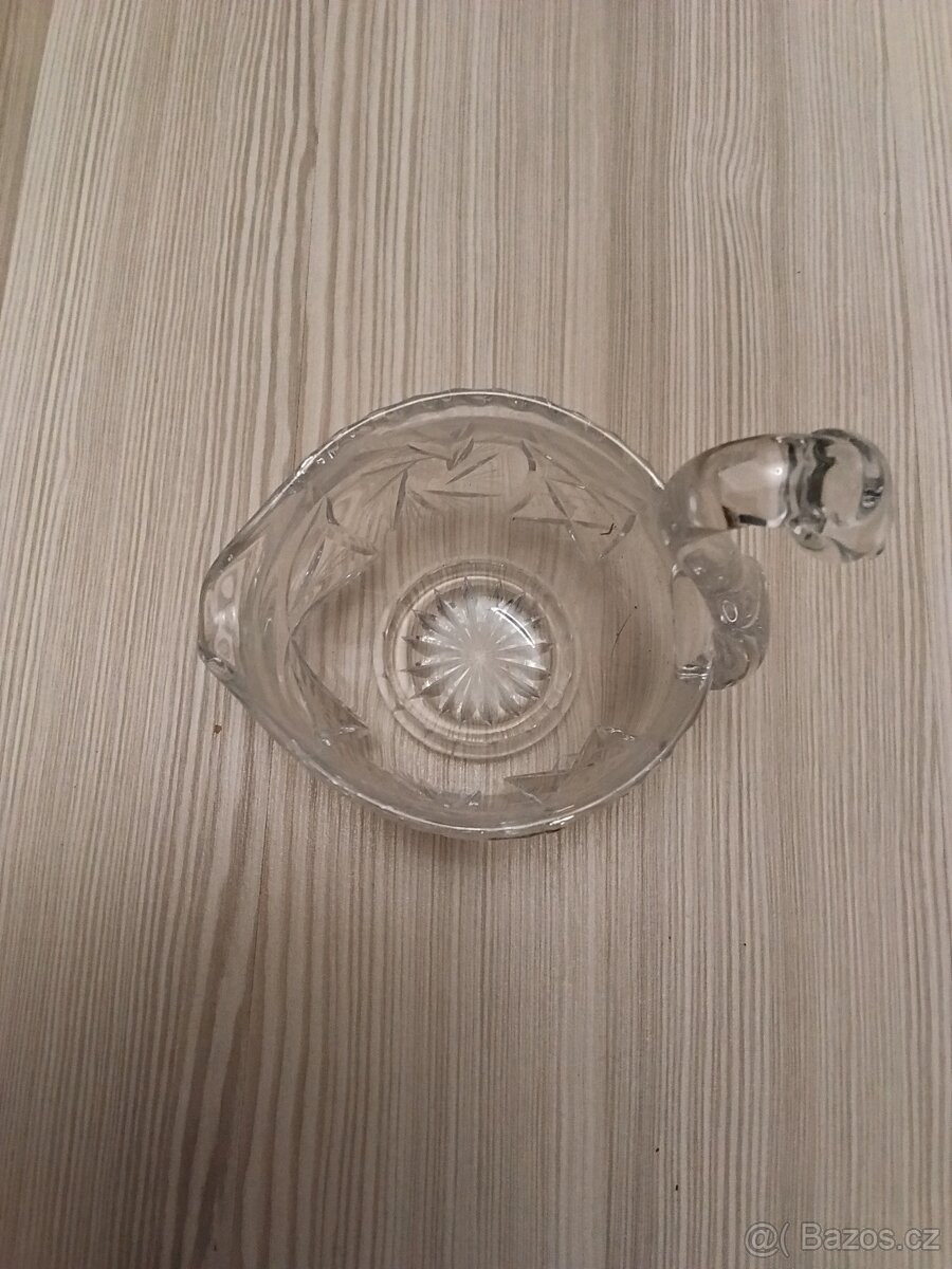 Skleněná broušená miska labuť - 3