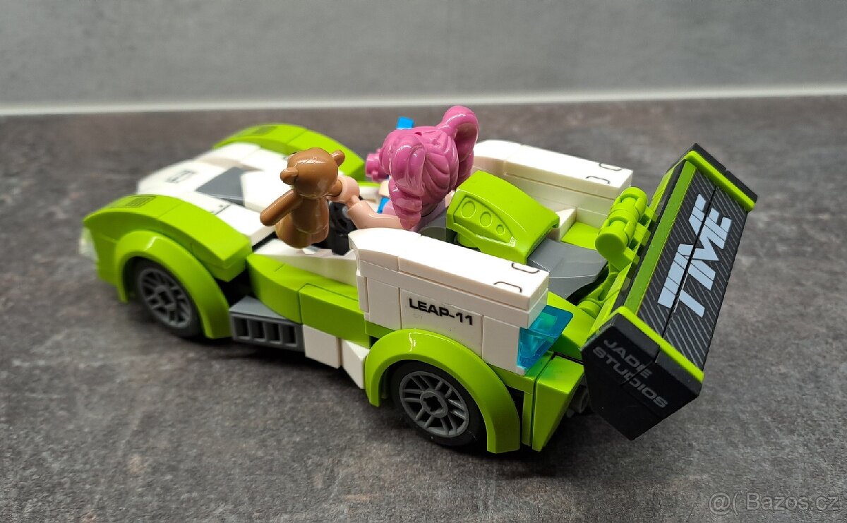 Stavebnice závodní auto NO.607035 - 3