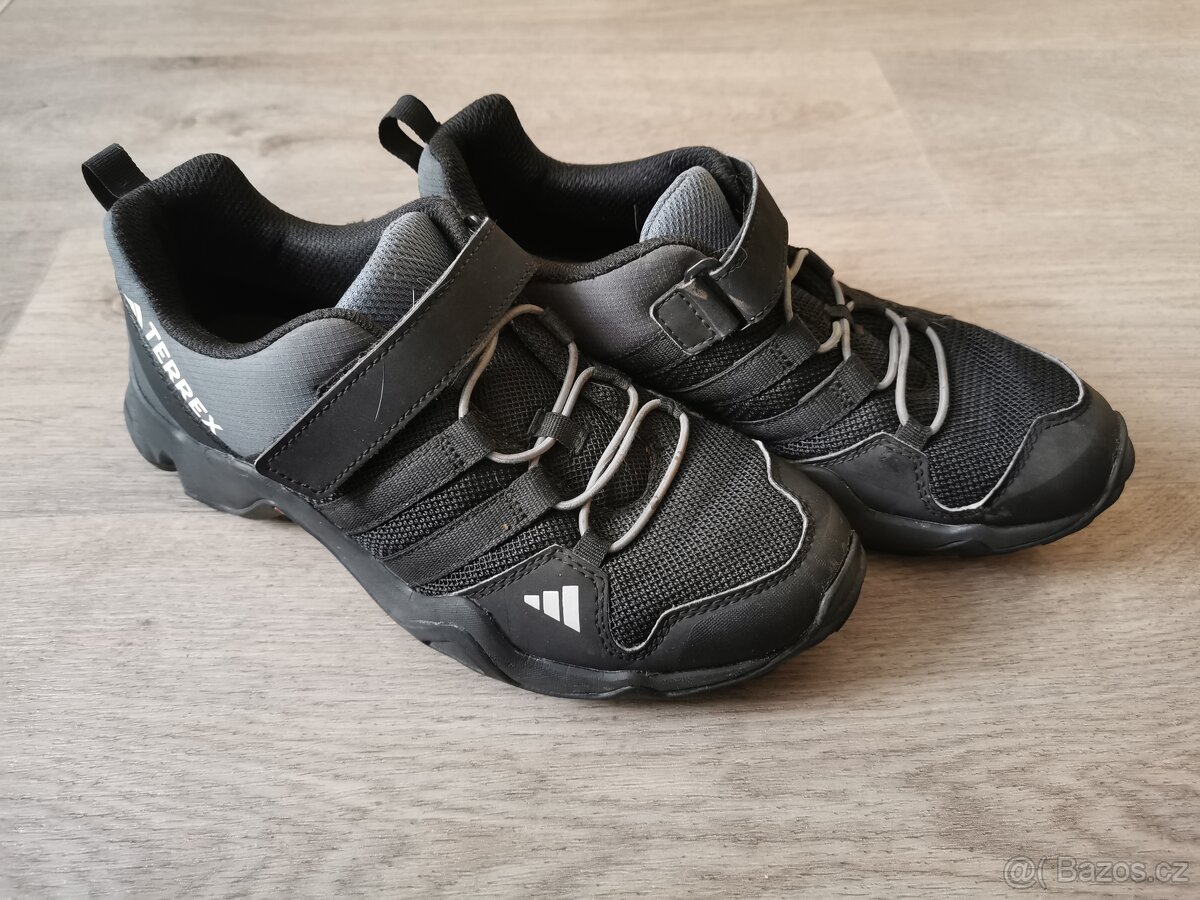 Chlapecké boty Adidas terrex, vel. 36 - 3