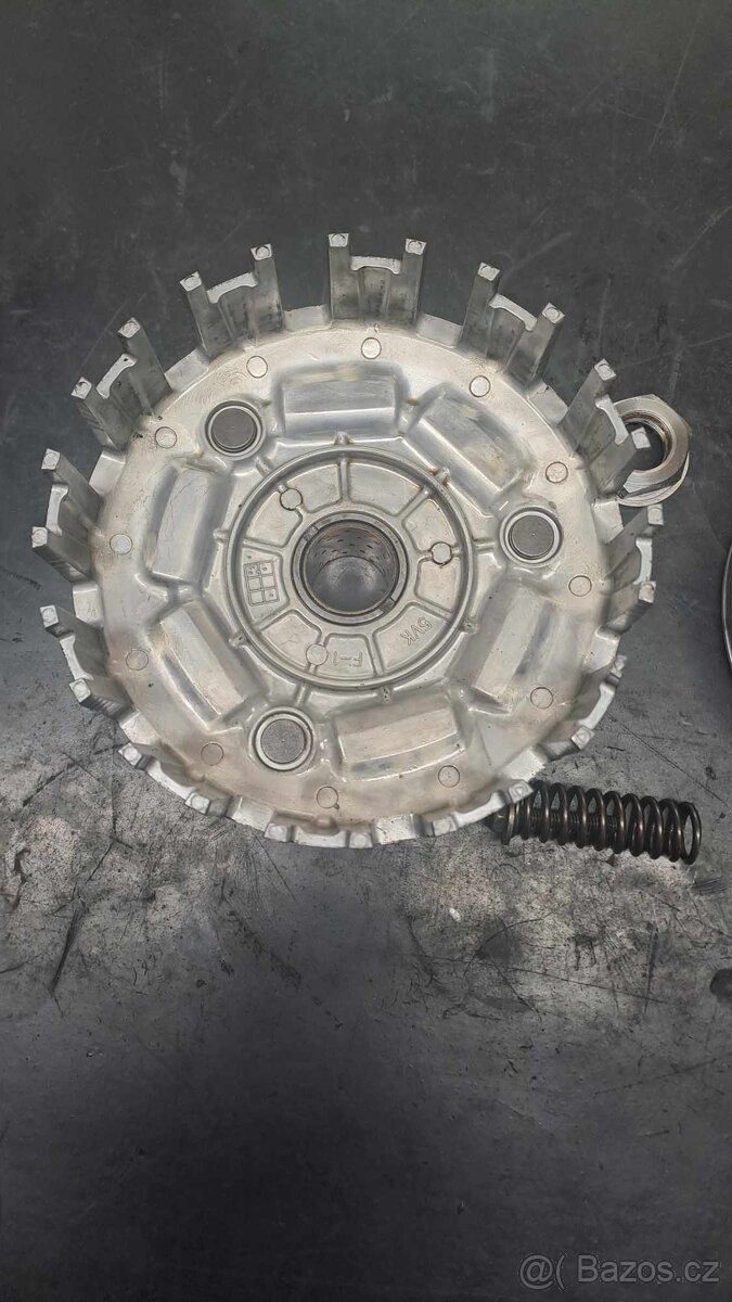 spojkový koš Yamaha XT660 - 3