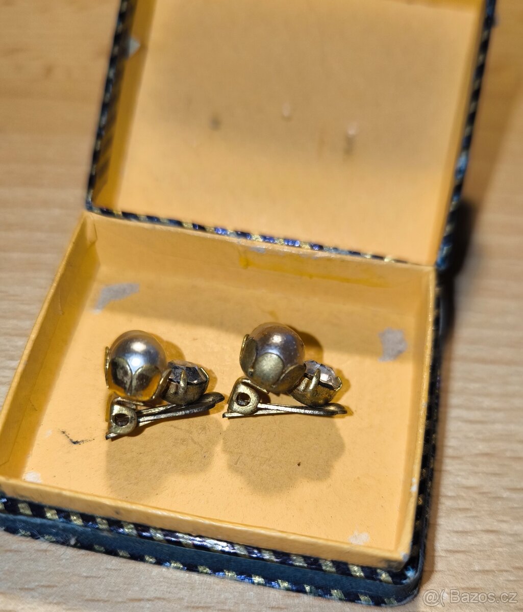 Starobylé náušnice - klipsy. - 3