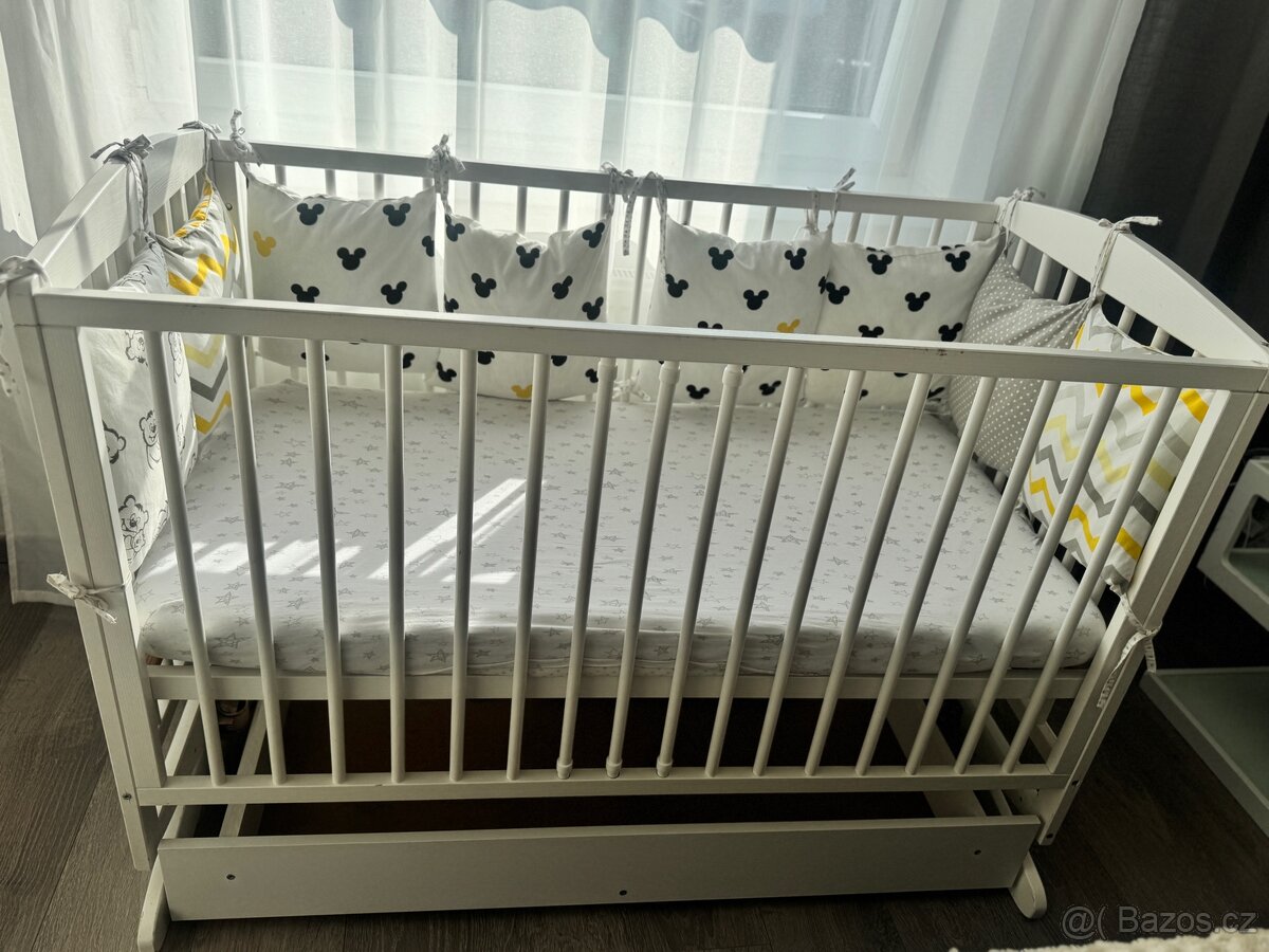 Dětská kolébková postýlka s matrací - 3