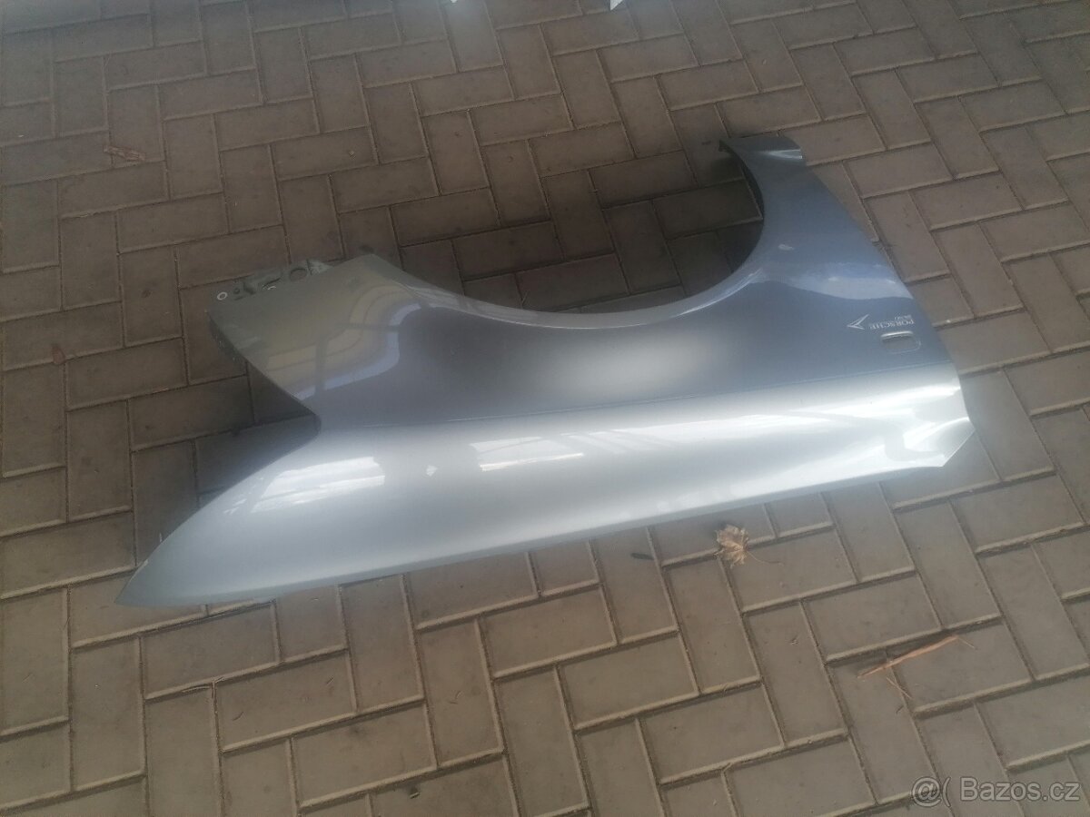 Pravý blatník Audi A6 4f - 3