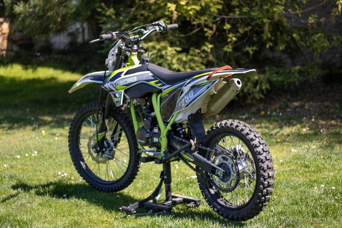 Pitbike Leramotors Killer 250ccm