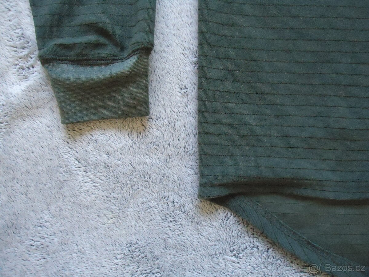 Vojenské oblečení + vojenská čutora - 3