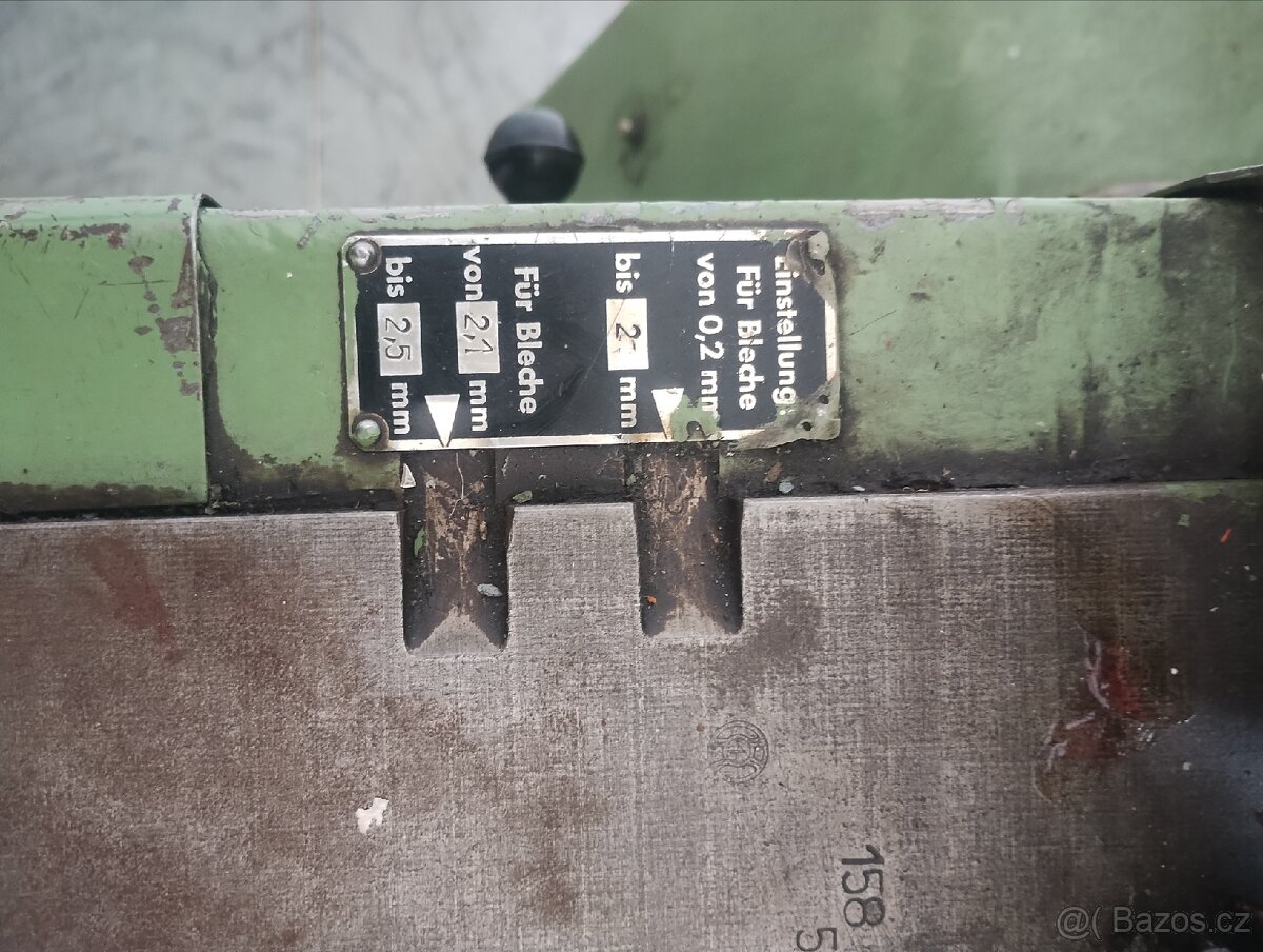 Prodám elektrické tabulové nůžky - 3