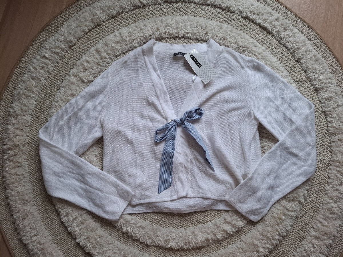 Bílý svetřík Brèal - 3