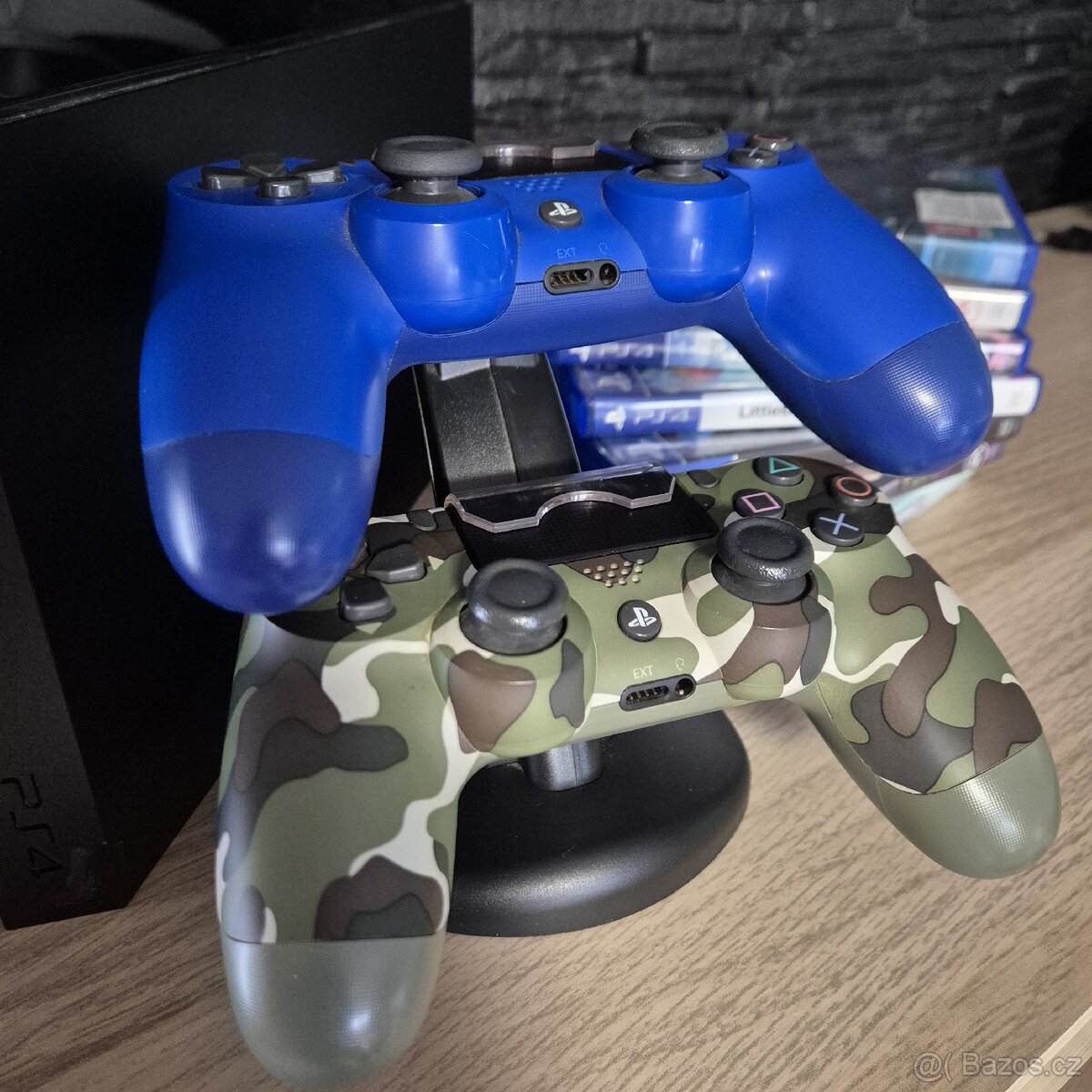 PlayStation 4 500GB + 2 Ovladače + 9 Her - 3