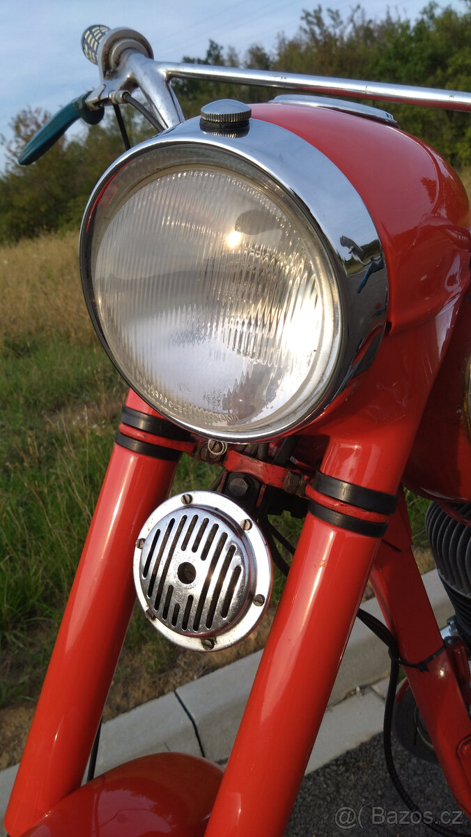 Jawa 250 typ 590 Sport + PAV 41 + TP druhý majitel - 3