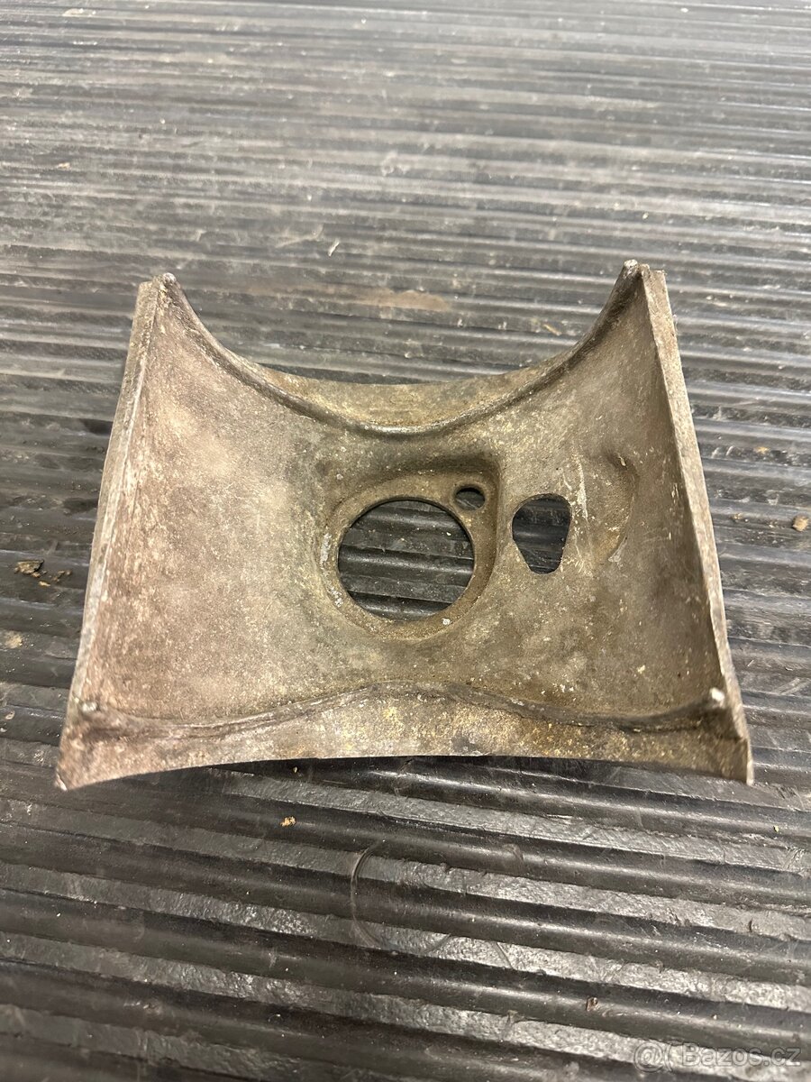 Kryt karburátoru Jawa 250 - 3