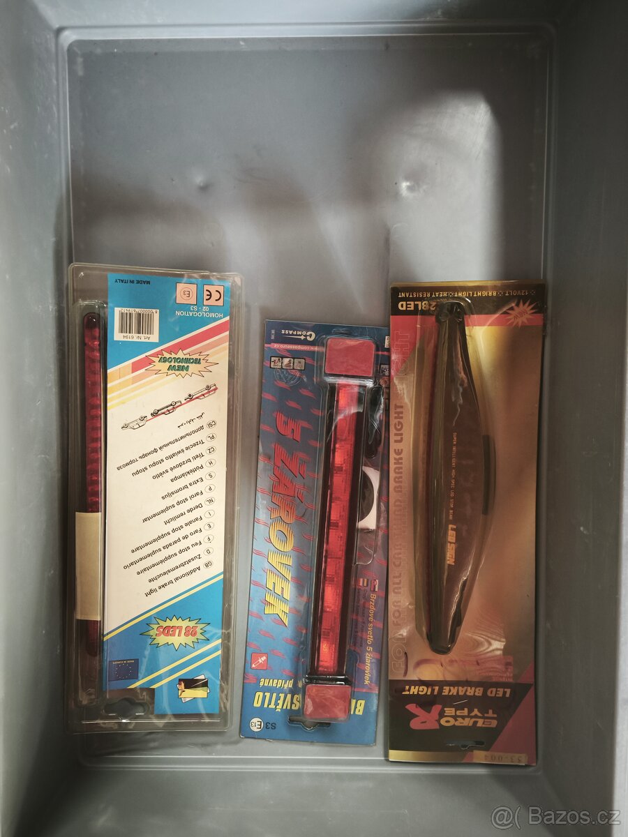 Brzdová světla - 3