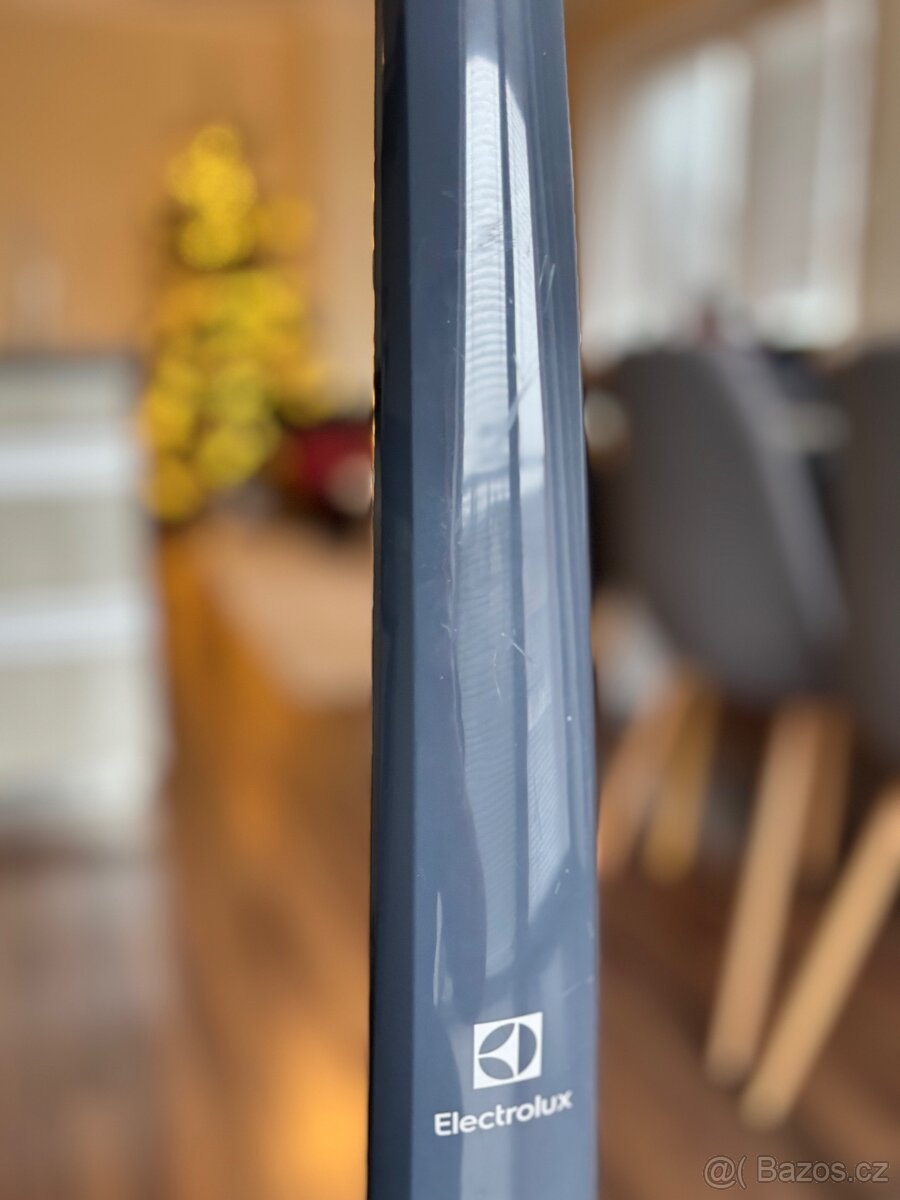 Electrolux tyčový vysavac - 3