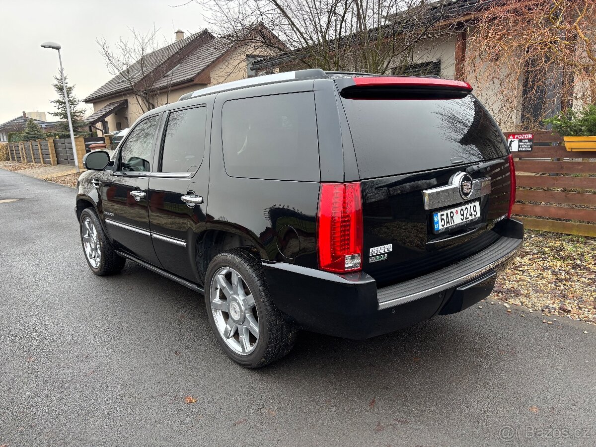 Cadillac Escalade 6.2 V8 Top Stav - 3