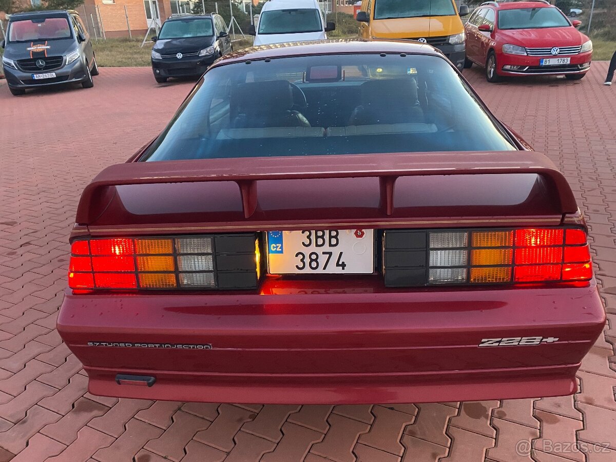 CHEVROLET CAMARO 5.7 RZ BÍLE CZ - 3