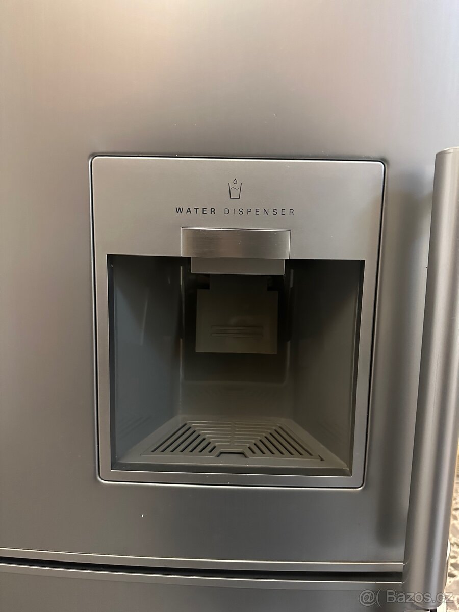 americká lednice - 3