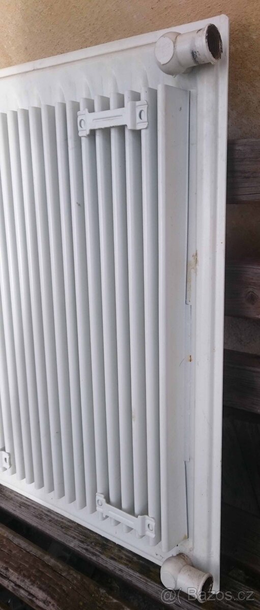 Deskové radiátory - 3