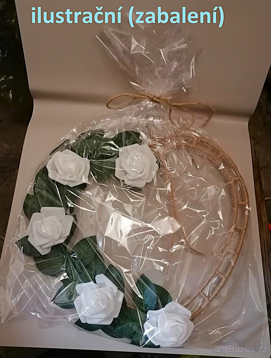 Velké srdce s pěnovými růžemi (Bílé) - 3