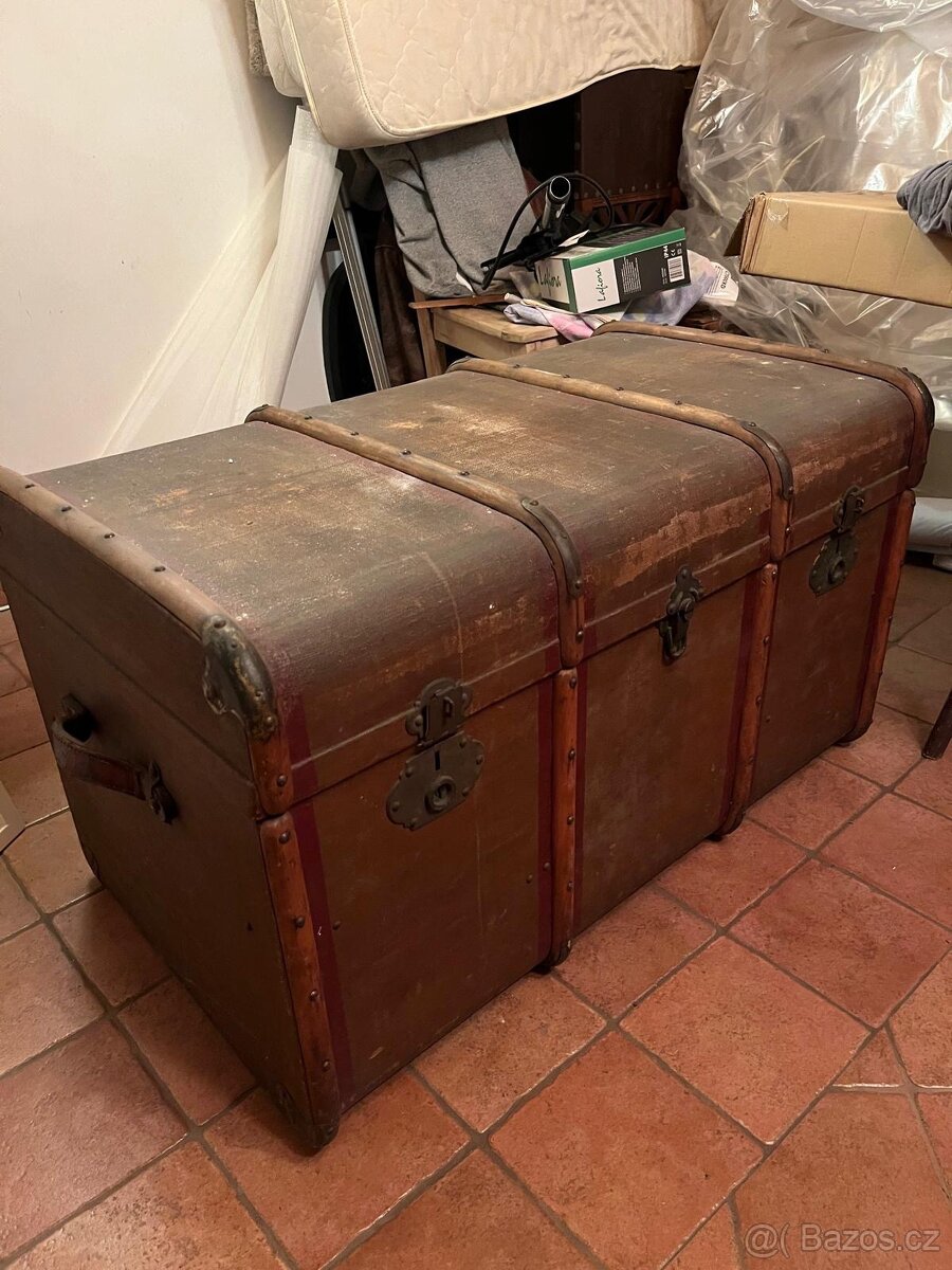 Dřevěná truhla - 3