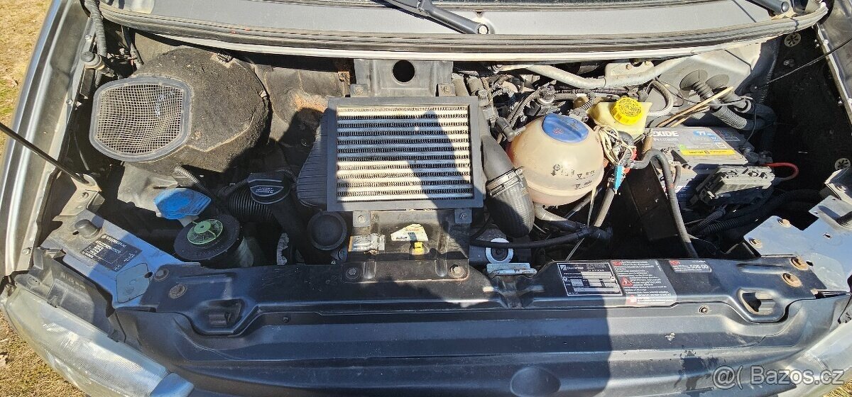Prodám VW Transporter 2,5TDI T4, 5 dv. varianta LONG - 3