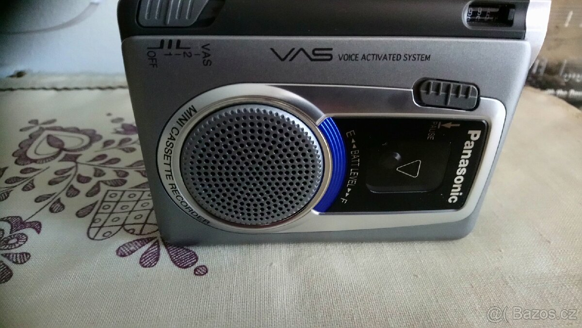 WALKMAN-KAZETOVÝ REKORDÉR PANASONIC RQ-L30 - 3