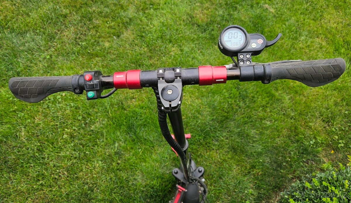 Koloběžka elektrická City Boss 500Watt - 3