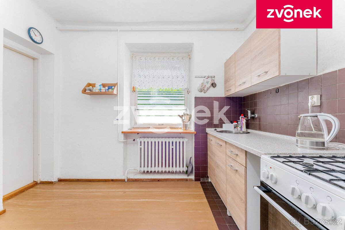 RD v centru obce Zádveřice - 3