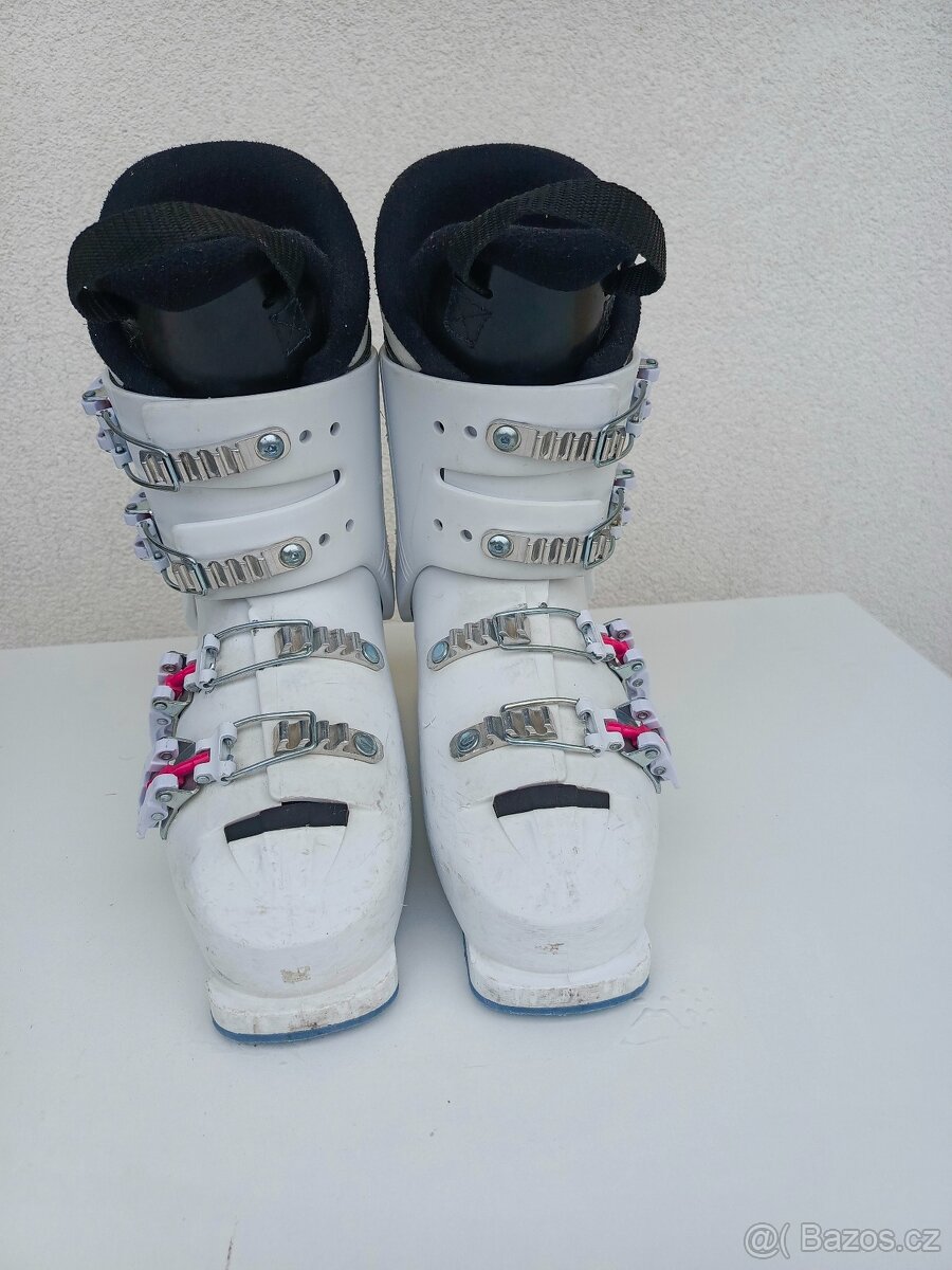 Atomic Hawx girl 4 - 3