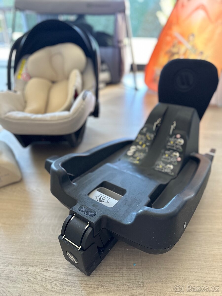 Autosedačka + isofix - 3