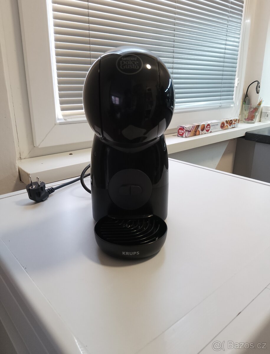 Kávovar Nescafé Dolce Gusto Piccolo XS - 3