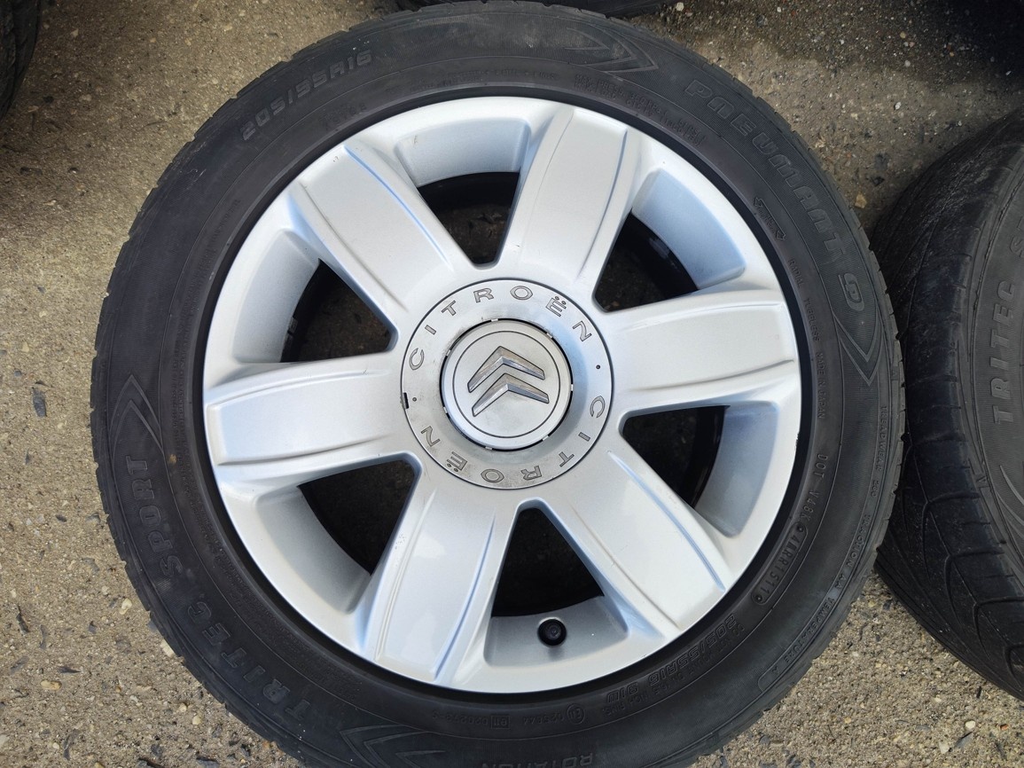 16"alu sada Radicale 4x108 origo Citroen C4 Coupe C5 205/55 - 3