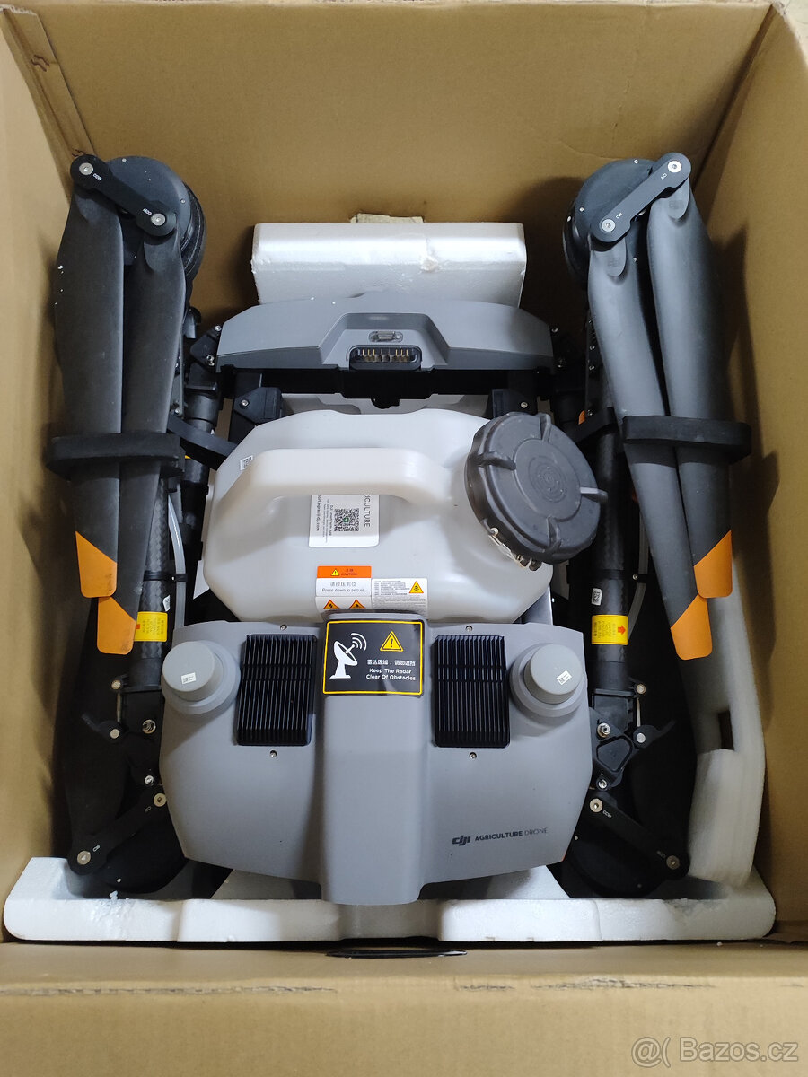 Dron pro zemědělství DJI Agras T10 / kompletní set - 3
