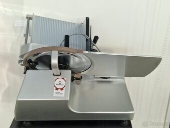 Manuální Nářezák - 3