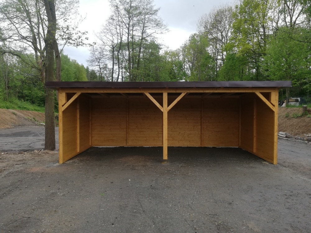 Pozemek s povolením pro chov koní - 3