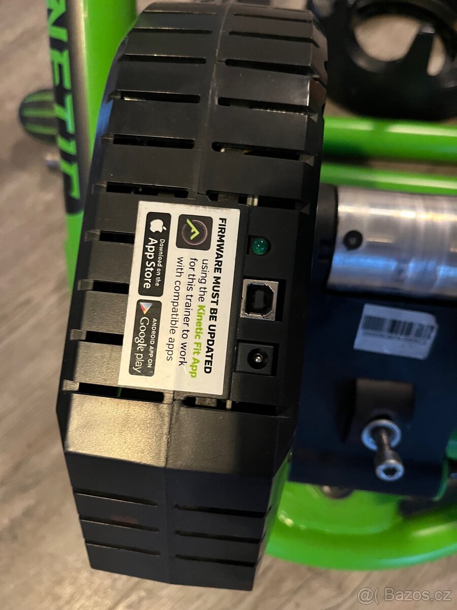 Cyklotrenažér Kinetic Rock and Roll - Smart Control T-6200 - 3