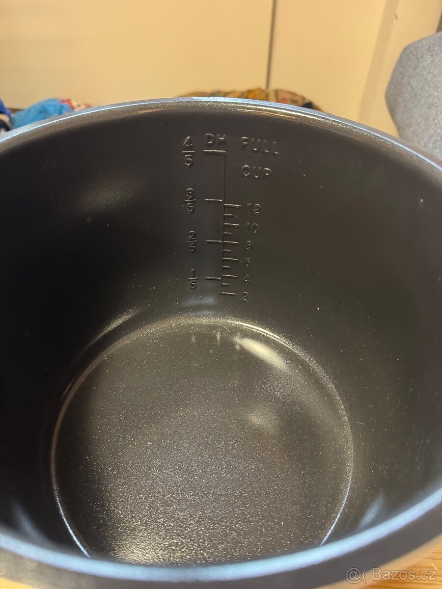 Elektrický tlakový hrnec Avair Ella 6 Lux - 3