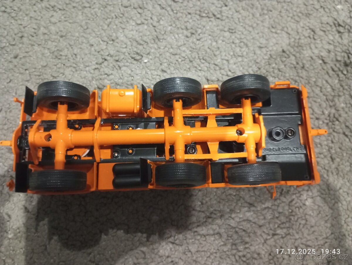 Prodám sběratelský kousek Tatra 813 6×6 - 3