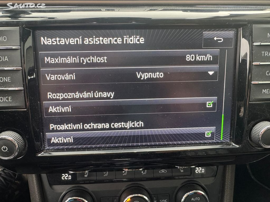 Škoda Superb, 2.0 TDI DSG Laurin & Klement - 3