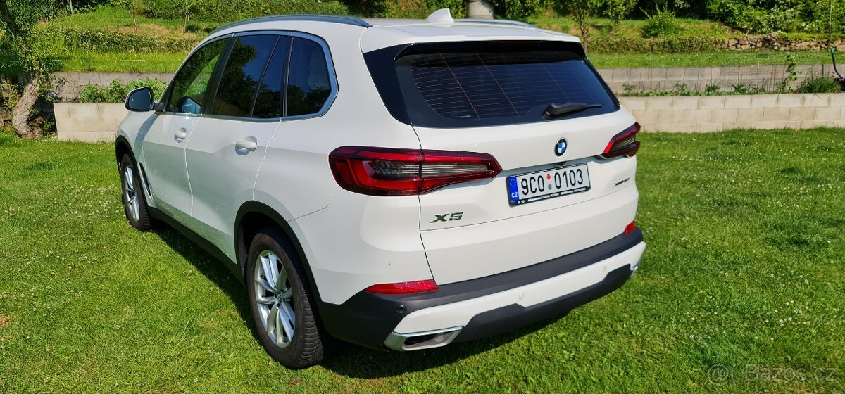 BMW X5 4.0i - 3