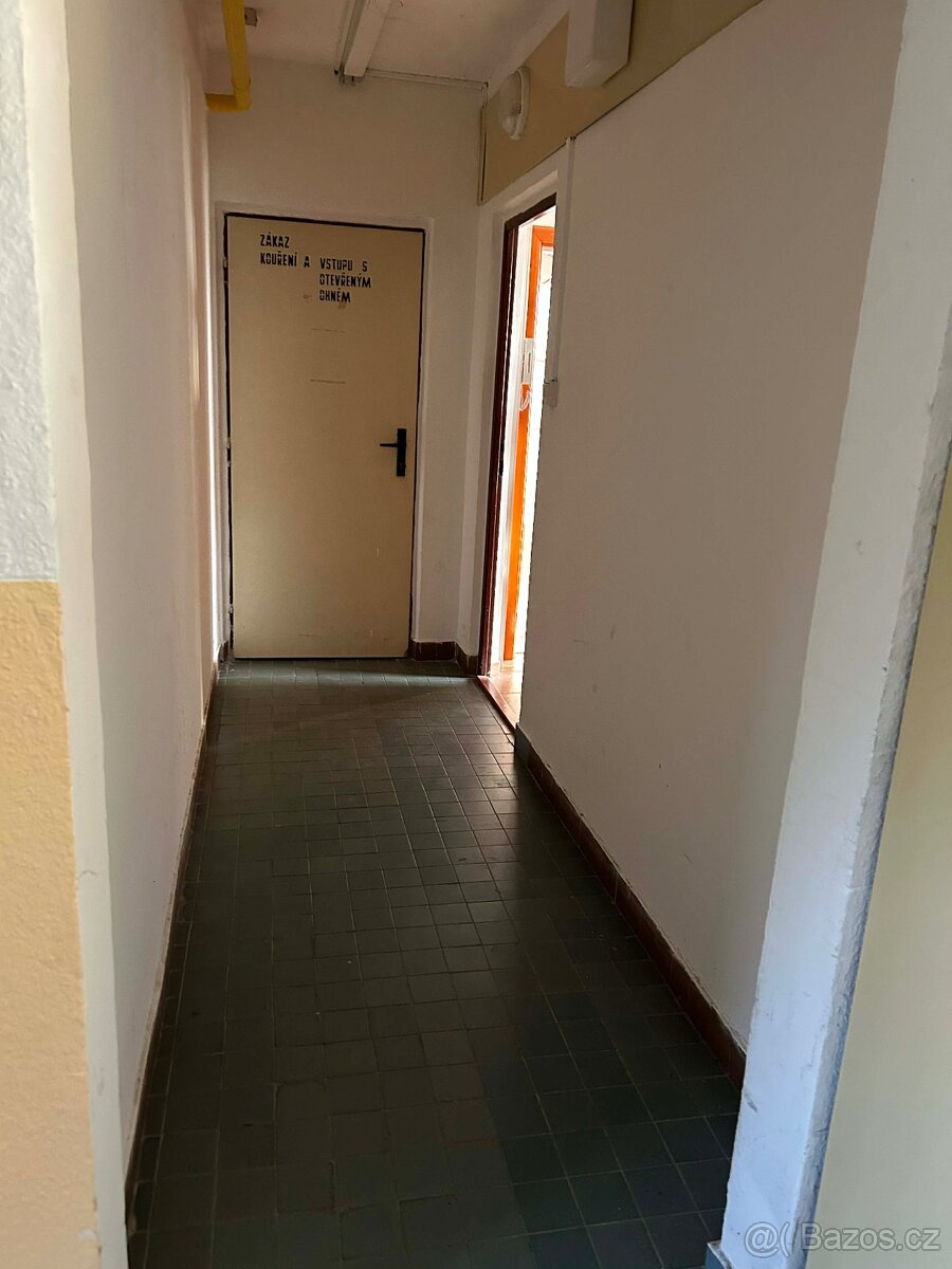 Prodej bytu 1+1 Třebíč Hájek - 3